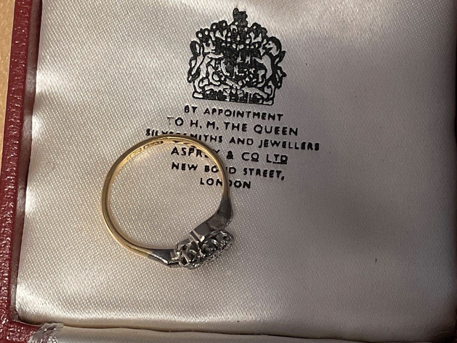 Bague en or 18 carats d'Angleterre vers 1910