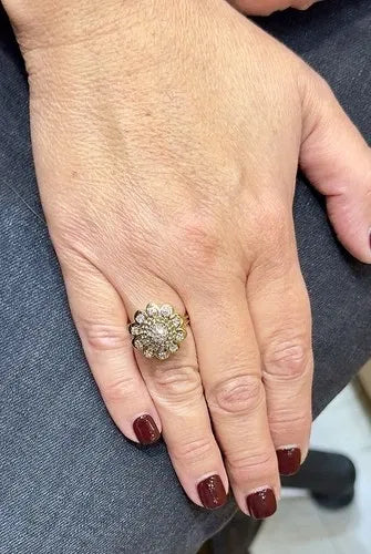 Bague en or jaune et diamants
