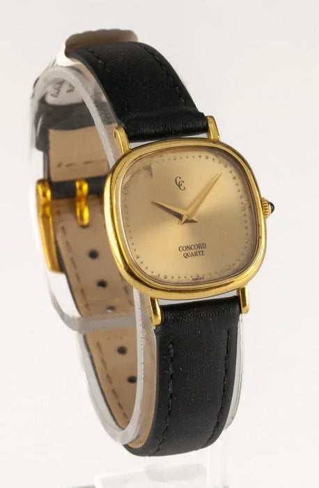 Montre à quartz femme Concord en or jaune 18 carats avec bracelet cuir