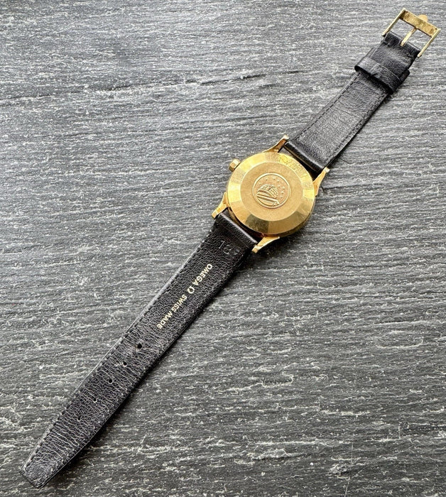 MONTRE OMEGA CONSTELLATION TARTE PAN DE LUXE 18K VINTAGE