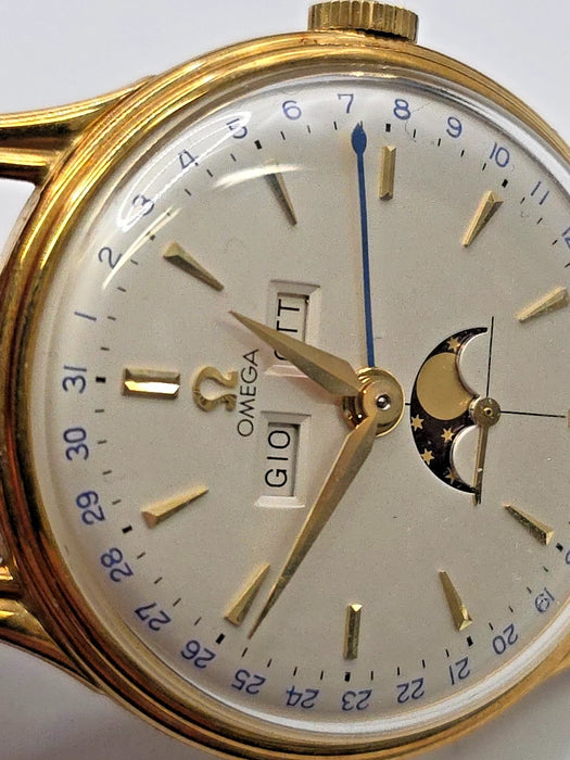 Montre Omega Cosmic Triple date 381 Fases de Lune or 18k  années 50