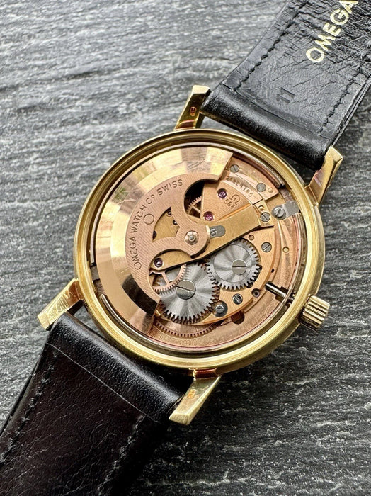 MONTRE-BRACELET AUTOMATIQUE VINTAGE OMEGA CONSTELLATION