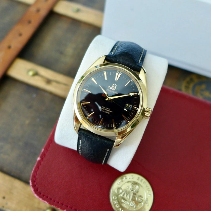 MONTRE OMEGA SEAMASTER AQUA TERRA EN OR MASSIF 18 CARATS