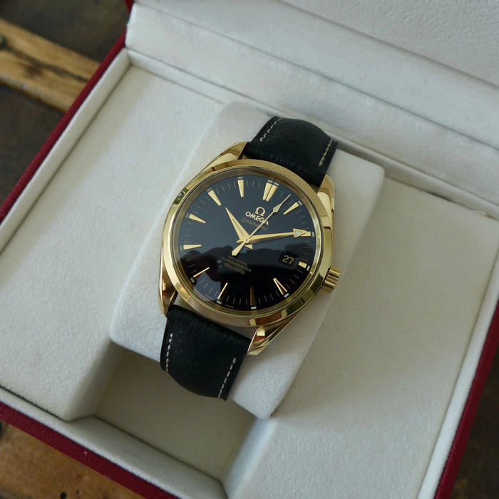 MONTRE OMEGA SEAMASTER AQUA TERRA EN OR MASSIF 18 CARATS