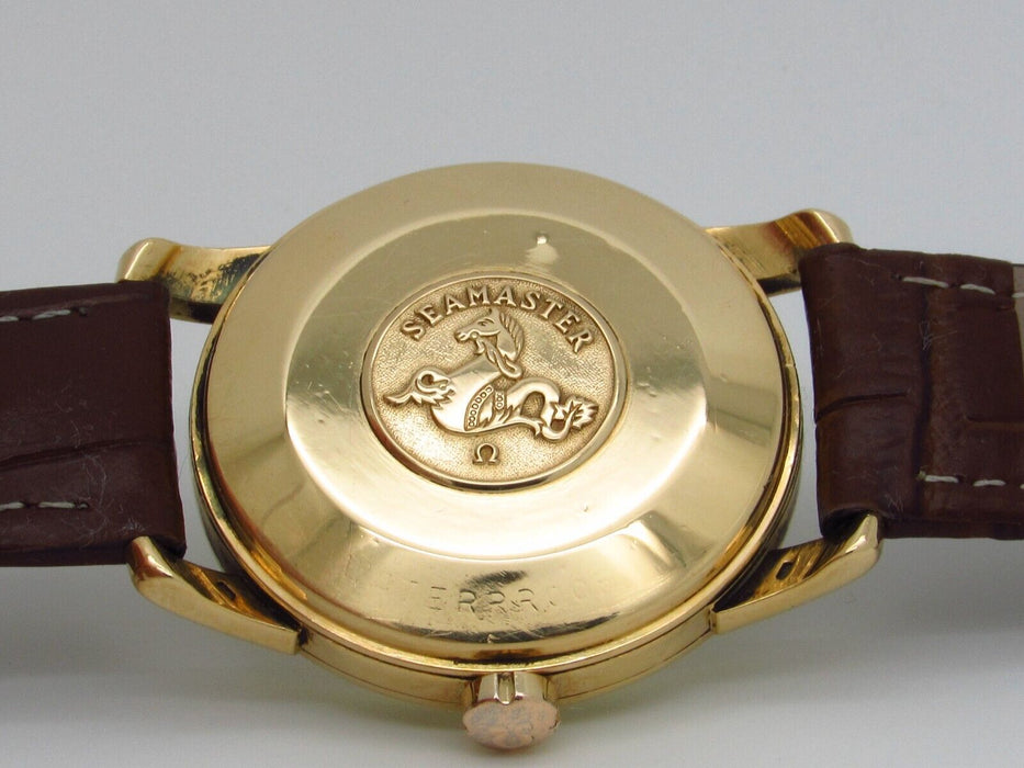 Montre automatique Omega Seamaster or jaune massif 18 carats