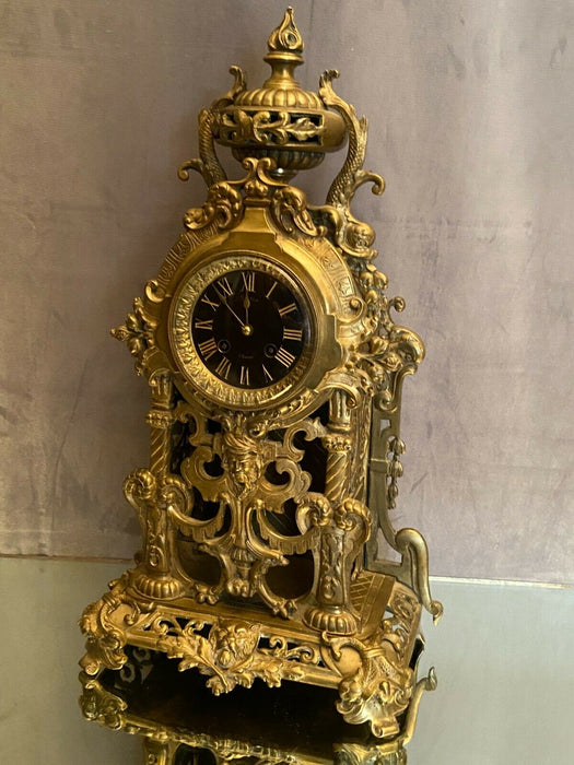 Magnifique pendule en bronze XIXème siècle