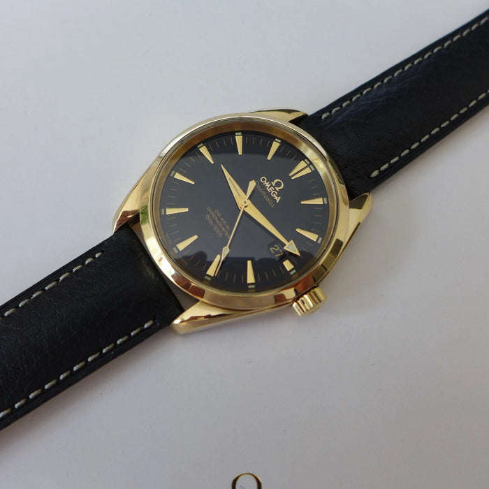MONTRE OMEGA SEAMASTER AQUA TERRA EN OR MASSIF 18 CARATS