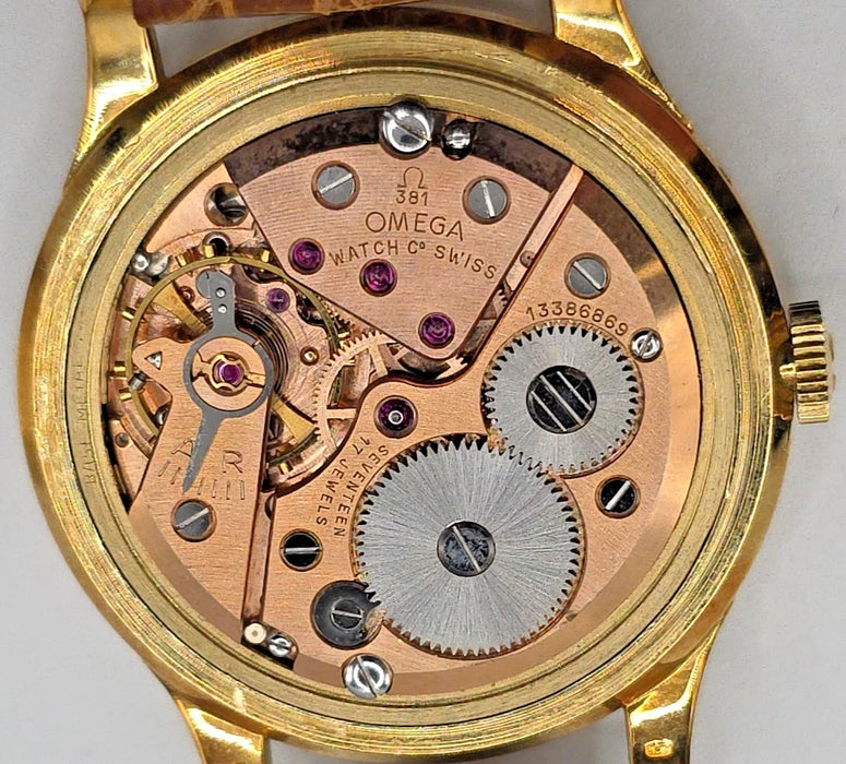 Montre Omega Cosmic Triple date 381 Fases de Lune or 18k  années 50