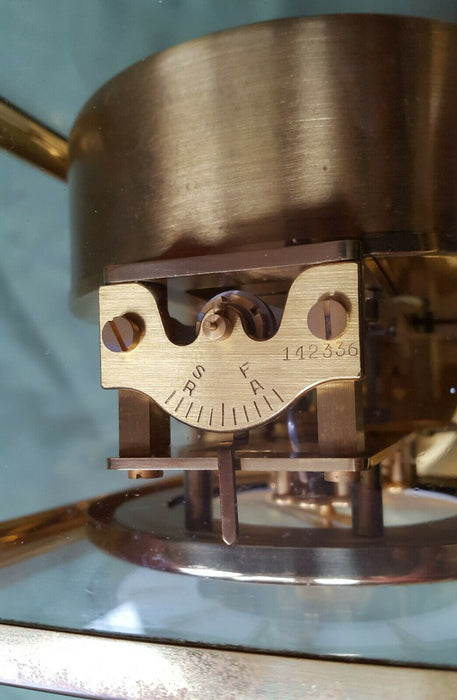 Horloge JAEGER LECOULTRE Atmos années 1960