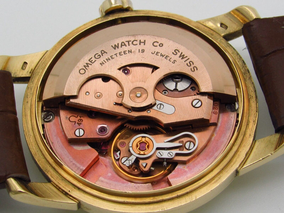 Montre automatique Omega Seamaster or jaune massif 18 carats