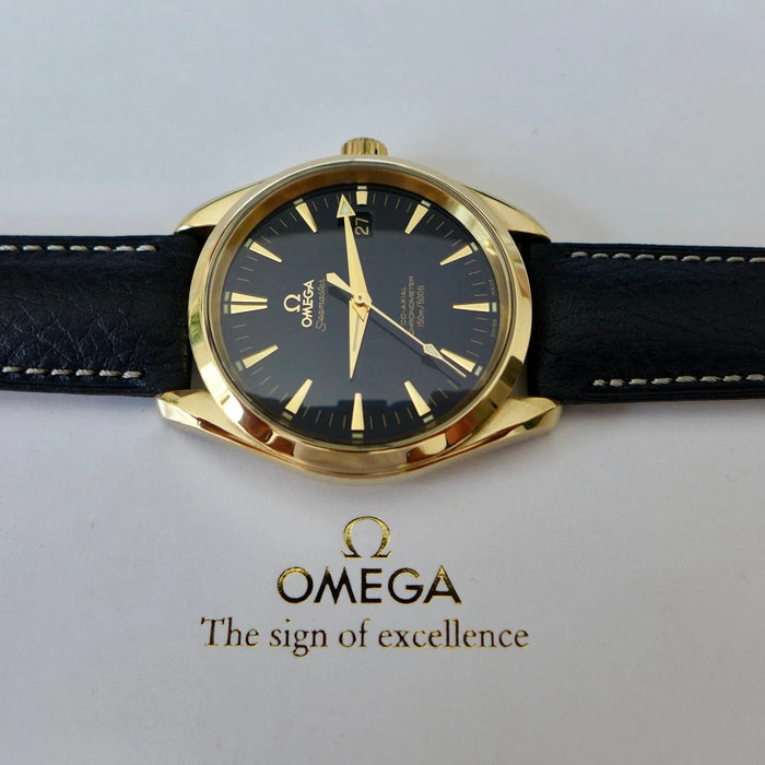 MONTRE OMEGA SEAMASTER AQUA TERRA EN OR MASSIF 18 CARATS